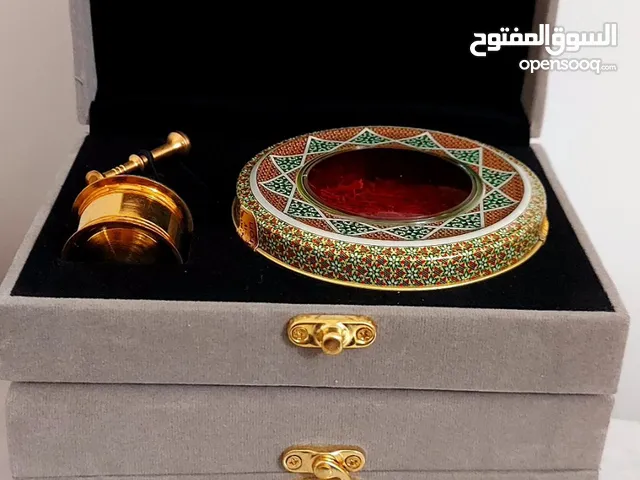 زعفران سوبر نگين تصدير من قائنات - مشهد، درجة أولى مع ضمان الجودة