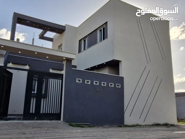255 m2 4 Bedrooms Townhouse for Sale in Tripoli Khallet Alforjan