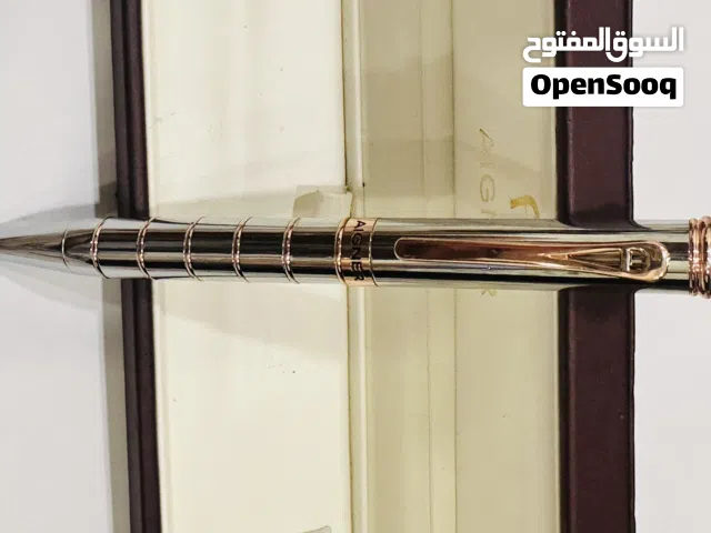  Pens for sale in Farwaniya