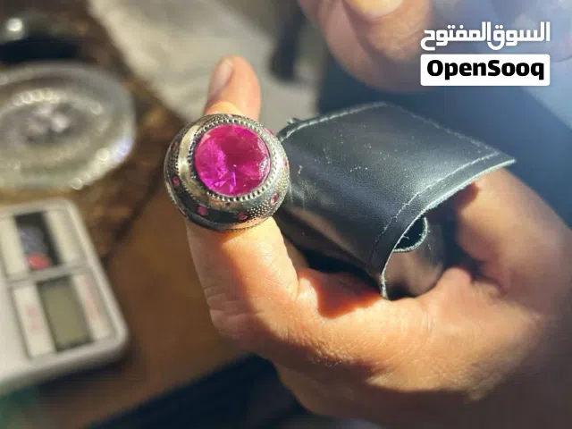 3 خواتم ياقوت وزفير للبيع