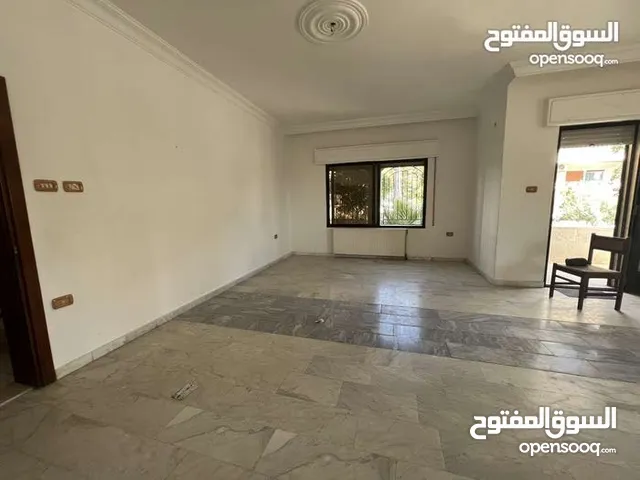 245m2 3 Bedrooms Apartments for Sale in Amman Um Uthaiena Al Gharbi