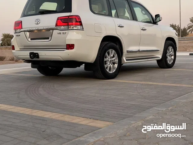 Used Toyota Land Cruiser in Al Ain