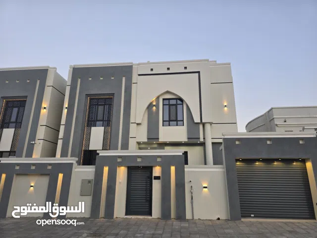 375 m2 More than 6 bedrooms Villa for Sale in Muscat Al Khoud