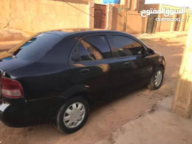 عربيه شفر ليت افيو  المكان امدرمان الثورة موديل 2007 اللون اسود غير عادي