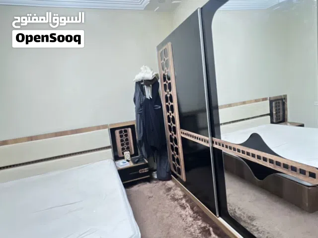 غرفة نوم زوجية للبيع