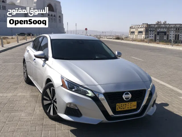 2021 Nissan Altima SV