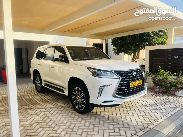 لكزس الدفع الرباعي LX570  خليجي 2021 - 59 الف