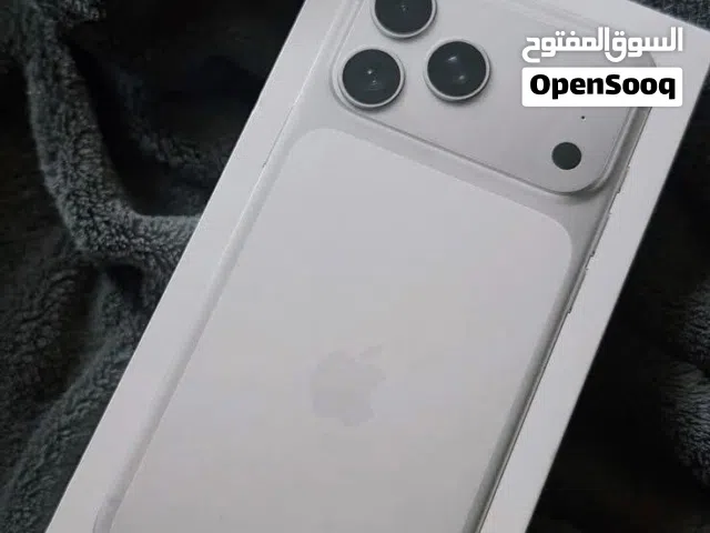 iPhone 17 pro silver ( new جديد)شرق اوسط Arabic box