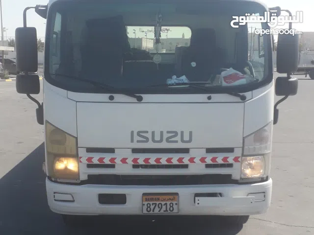 سطحه ايسوزو مديل 2014 للبيع