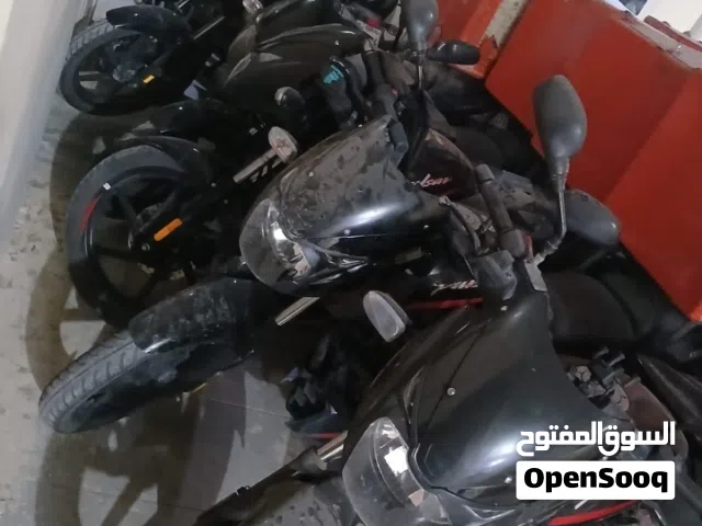 2021 باجاج بوكسر