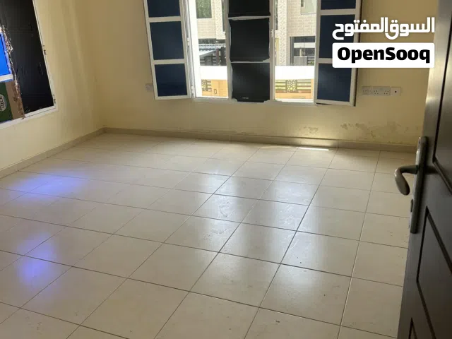 for rant room غرفه وحمام ا لسعر شامل الفواتير مياه كهرباء انترنت صيانه قريب الخدمات