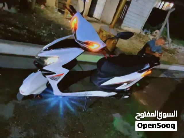 للبيع دراجه سكنس شحن