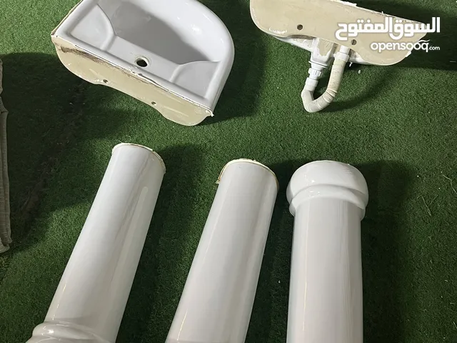 للبيع مغاسل نظيفة عدد 3