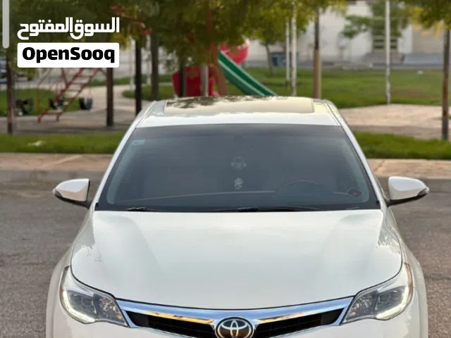 تویوتا افالون فل كامل  الموديل 2013