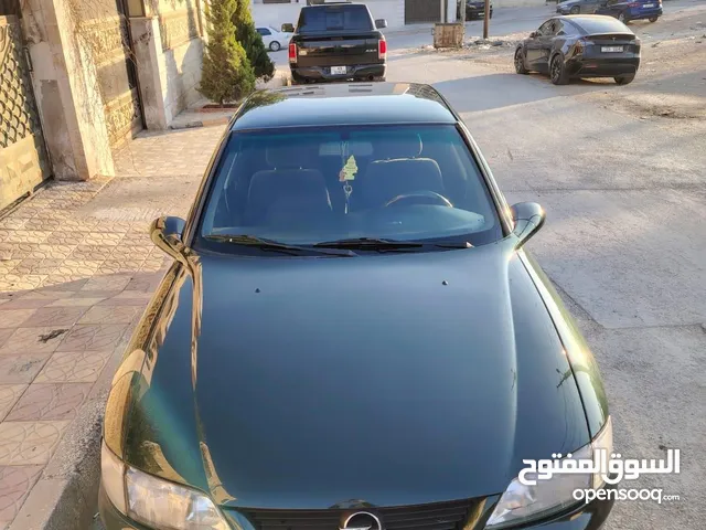 Used Opel Vectra in Zarqa