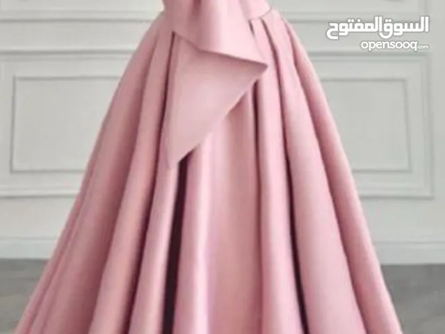 فستان جديد قبل شهرين اشتريته