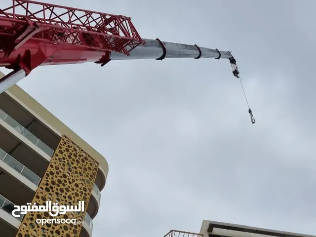 For rent carean boom lifting available for gala Muscat