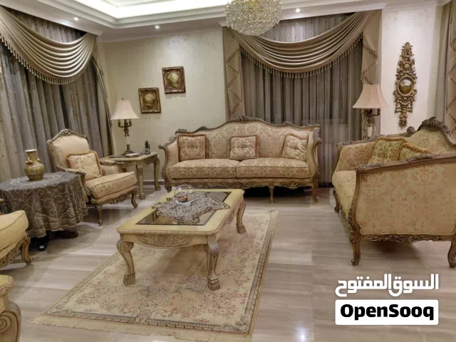 طقم ضيوف كلاسيك للبيع