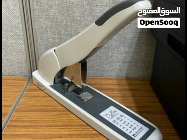 دباسة ورق حجم كبير