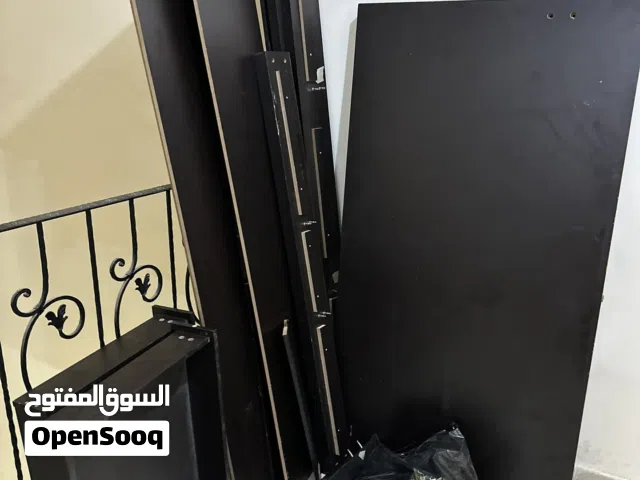 سرير كبير للبيع