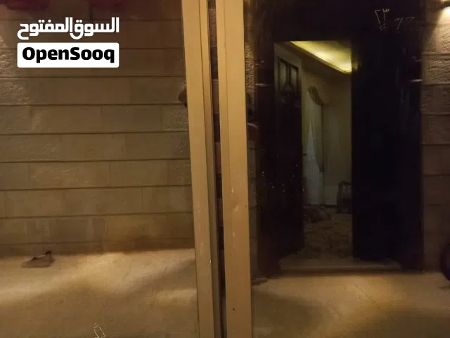 شبابيك المنيوم دبل جلاس بحال الوكاله مستعمل للبيع