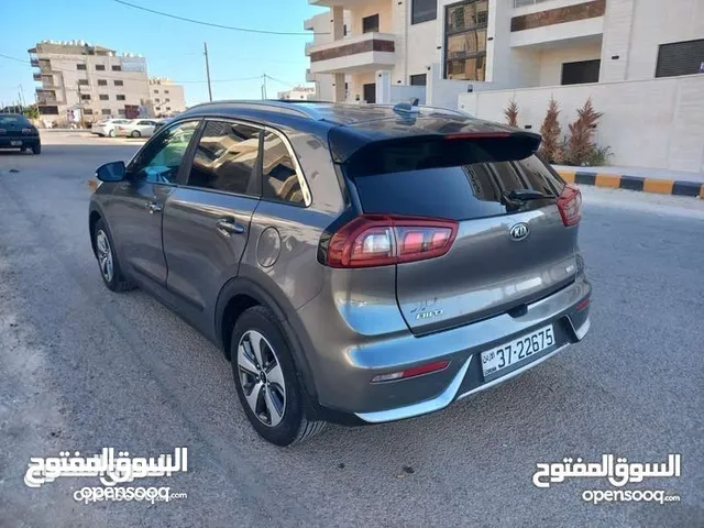 Used Kia Niro in Amman