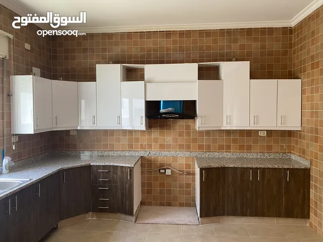 275 m2 4 Bedrooms Apartments for Rent in Amman Deir Ghbar