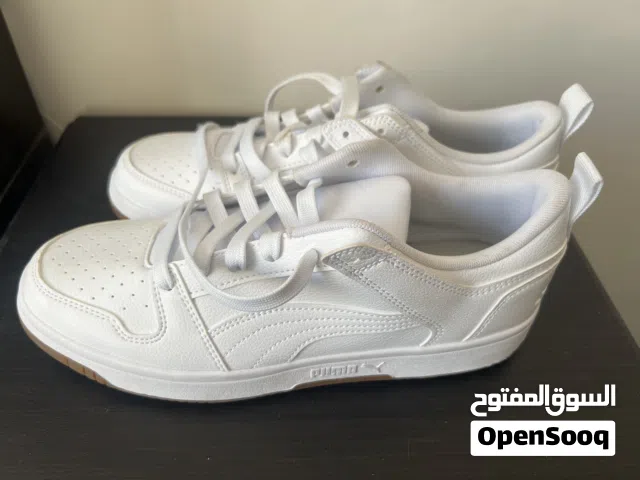 جزمة Puma Caven