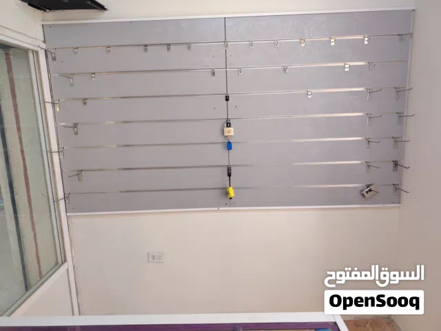 لوح خشب للعرض مع علاقات للبيع