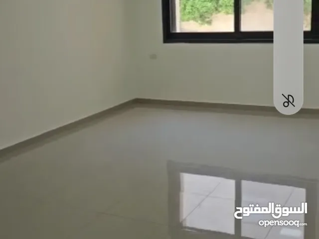 شقق للبيع في ام الشريط 3 سقق جديده