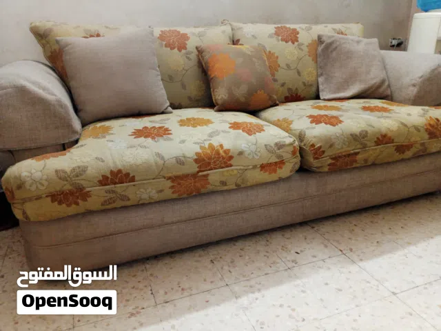 كنب مستعمل بحال الوكاله تفصيل
