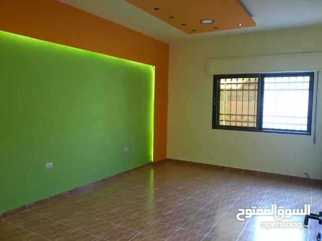 260 m2 3 Bedrooms Villa for Sale in Amman Umm al Kundum