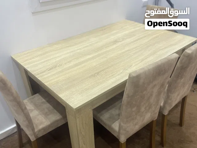 طاولة اكل للبيع مستعملة