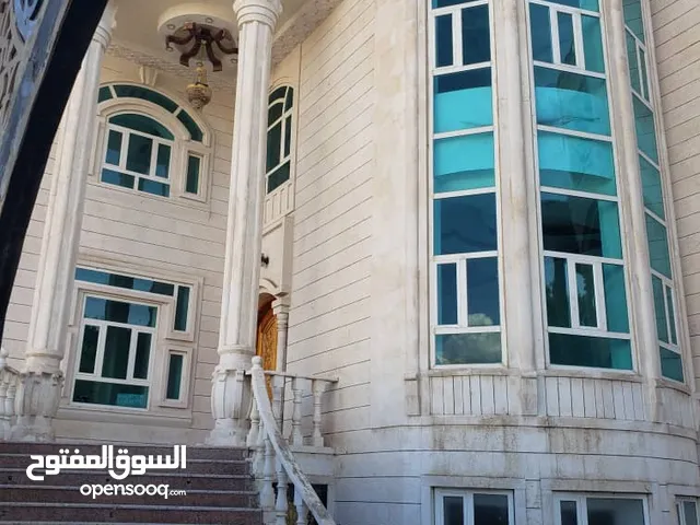 20 m2 More than 6 bedrooms Villa for Rent in Sana'a Haddah