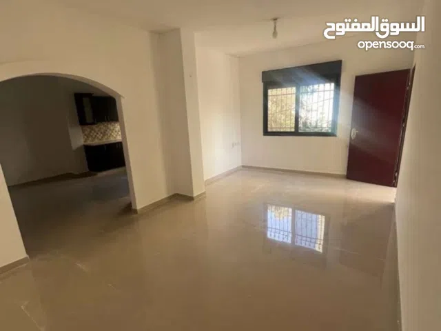 120 m2 3 Bedrooms Apartments for Rent in Ramallah and Al-Bireh Al Irsal St.