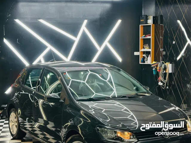 بولو لون مميز رخص وتأمين شامل مشاءالله