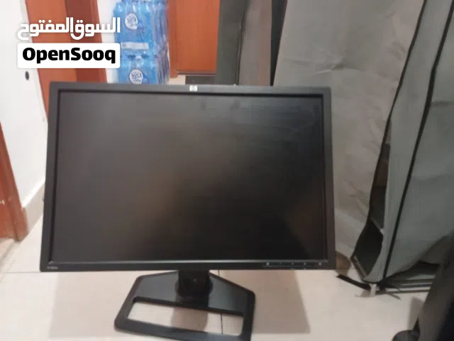24" HP monitors for sale in Hawally