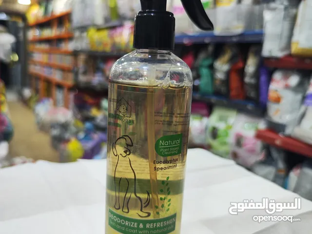 بخاخ يزيل روائح الحيوانات الأليفة الكريهة ويدوم طويلاً وبعطر جميل: