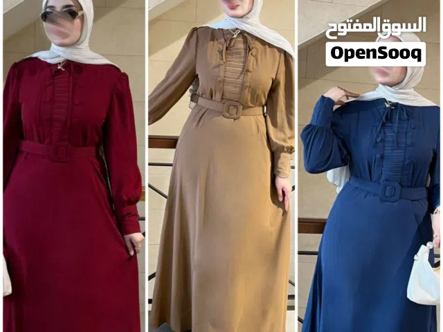 فستان نسائي متوفر بأربع قياسات عندي اكثر من قطعة وتوصيل لكل المحافظات