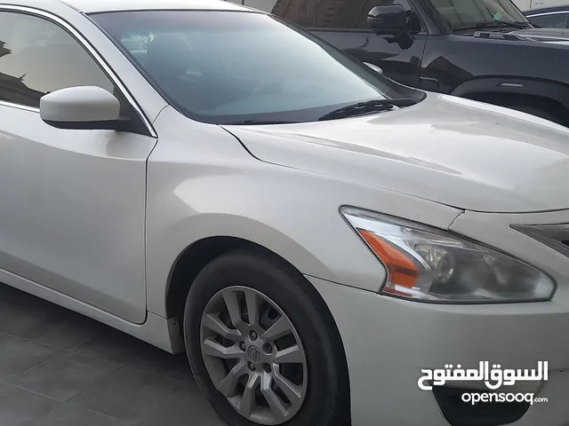 Used Nissan Altima in Hawally