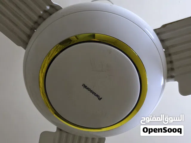 مراوح سقفية بحالة جيدة