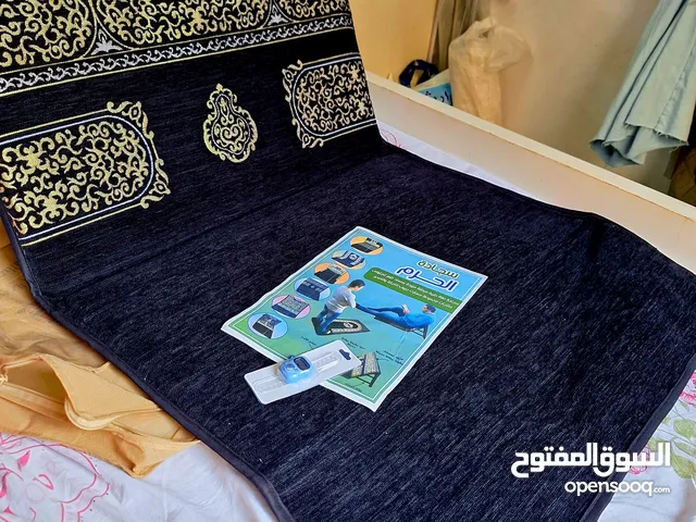 سجادة طبية مبطنة بمسند ظهري للصلاة 550 جديد لم يستعمل