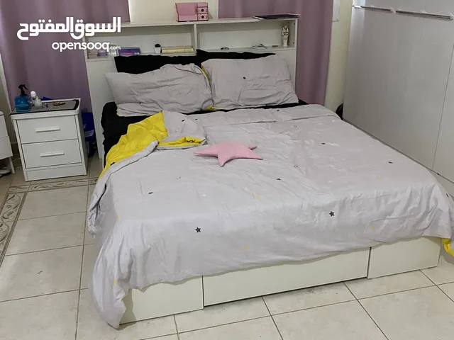 Bed with table no mattress 900