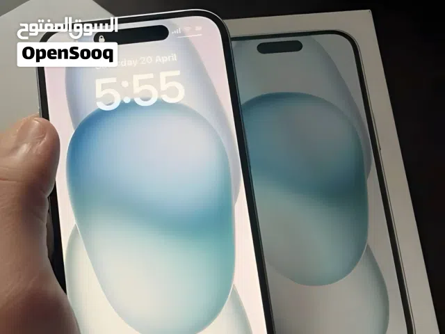ايفون 15 لون سمائي