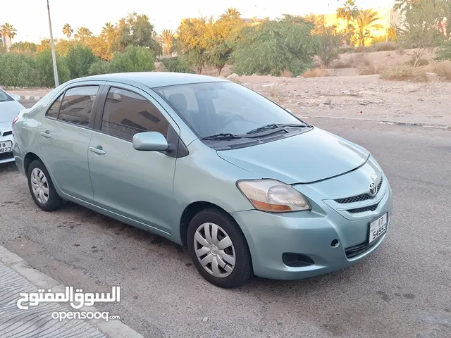 Toyota yaris 2009