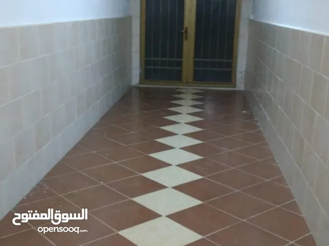150m2 3 Bedrooms Apartments for Sale in Zarqa Iskan Al Batrawi