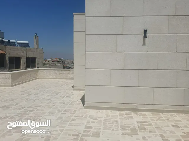 طابق اخير مع روف دوبلكس فاخر لم يسكن لقطه وبسعر مغري جداااا عرض خاص ع اخر شقة أرقى مناطق عرقوب خلدا