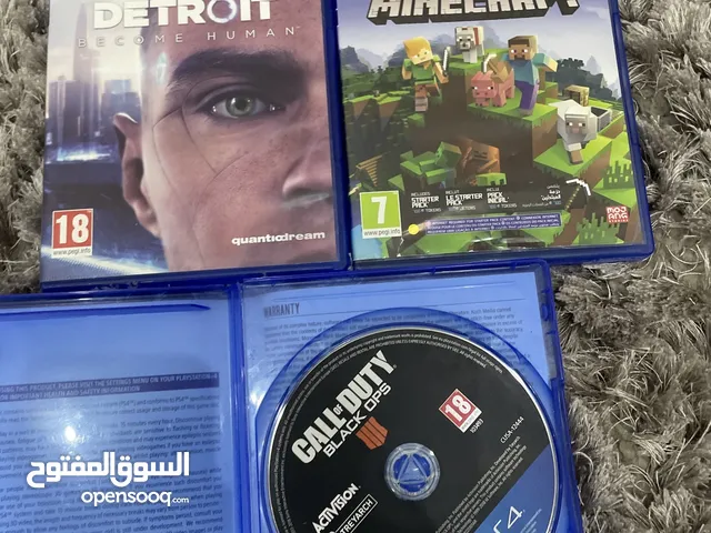 3 games  1. Minecraft  2. Call of Duty 4 3. Detroit