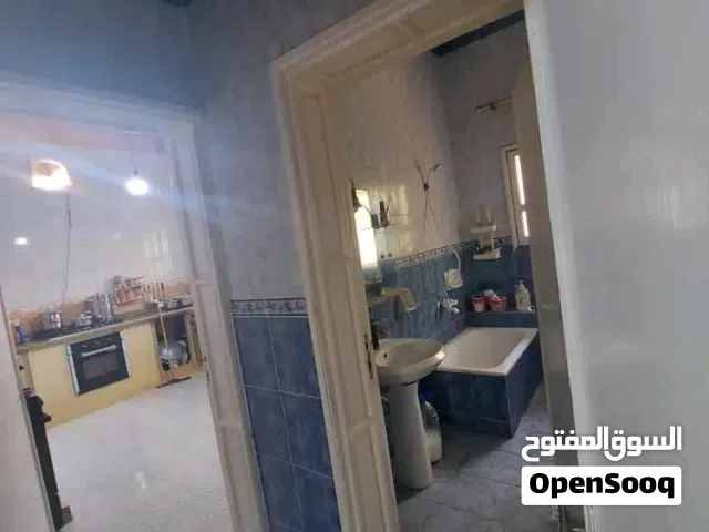 220 m2 3 Bedrooms Townhouse for Rent in Tripoli Tajura