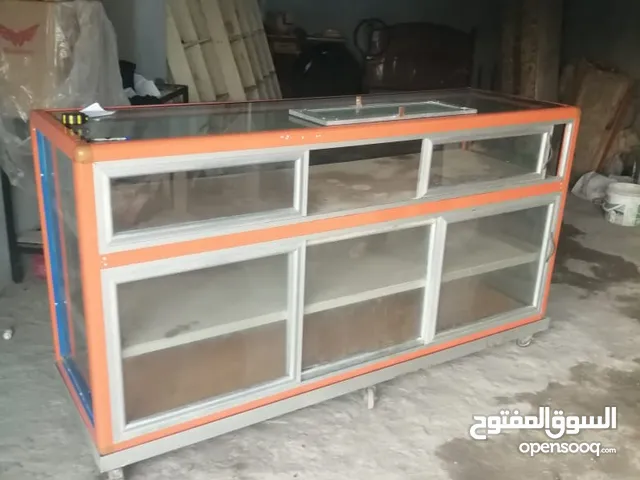 بترينه زجاج
